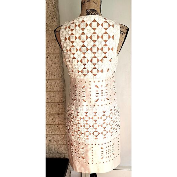 Per Se Carlisle 100% Silk Dress. intricate cut-out pattern embellishments SZ 2 - Picture 4 of 13